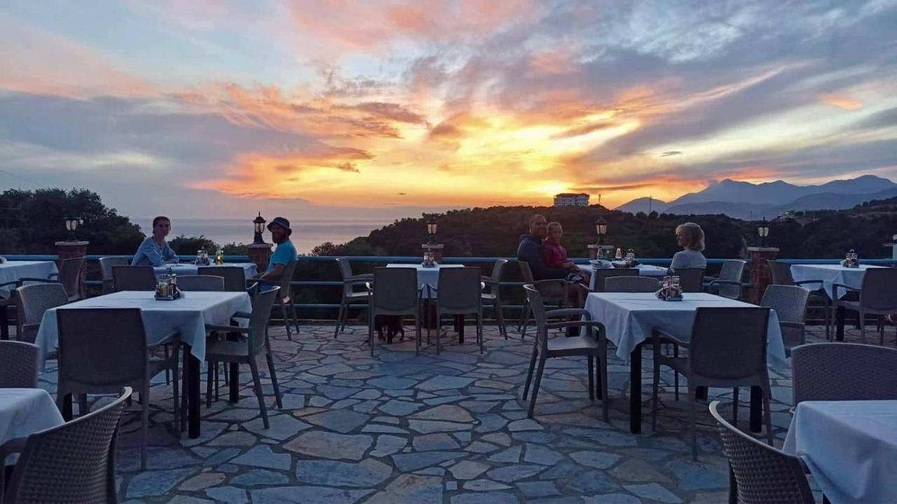 Itaka Hotel Lukova 外观 照片
