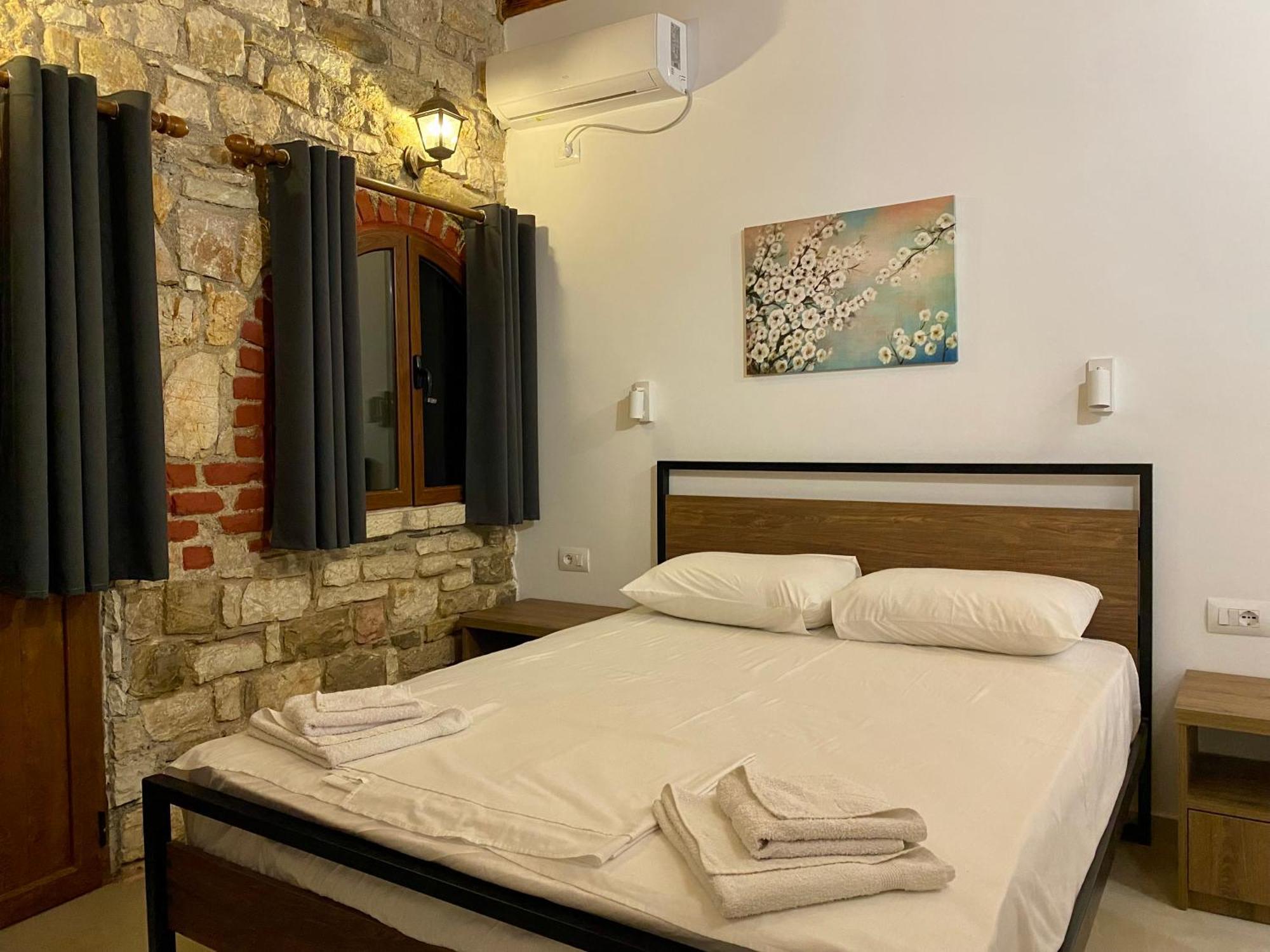 Itaka Hotel Lukova 外观 照片
